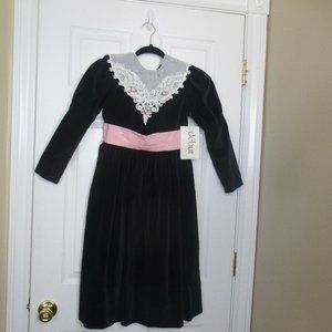 Dress Debut By Mini World Dress Sz 10 Gorgeous black satin NEW With Tags Girls